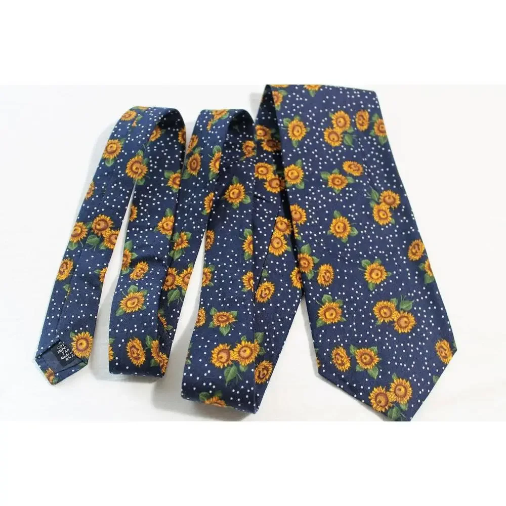 Vintage TANGO by Max Raab Cotton Floral Necktie, Sunflowers on Blue, 3.75 X 56